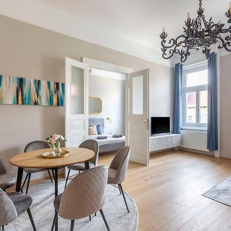 Luxury Elizabeth Residence Next To The New York Cafe Budapest Eksteriør bilde