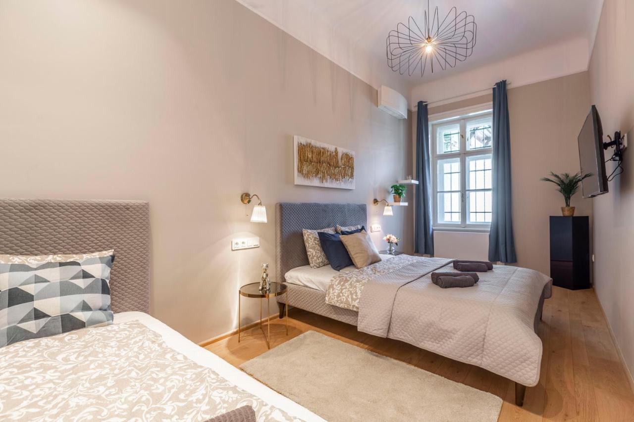 Luxury Elizabeth Residence Next To The New York Cafe Budapest Eksteriør bilde
