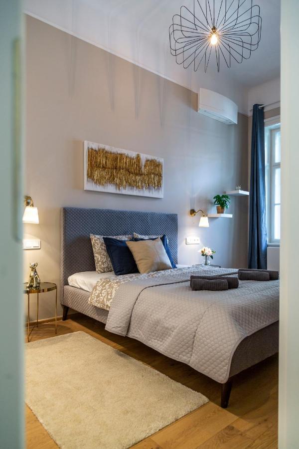 Luxury Elizabeth Residence Next To The New York Cafe Budapest Eksteriør bilde