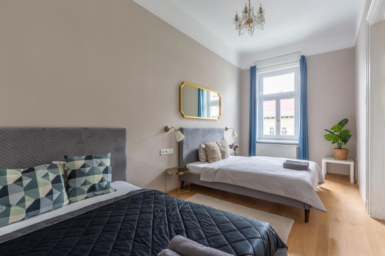 Luxury Elizabeth Residence Next To The New York Cafe Budapest Eksteriør bilde